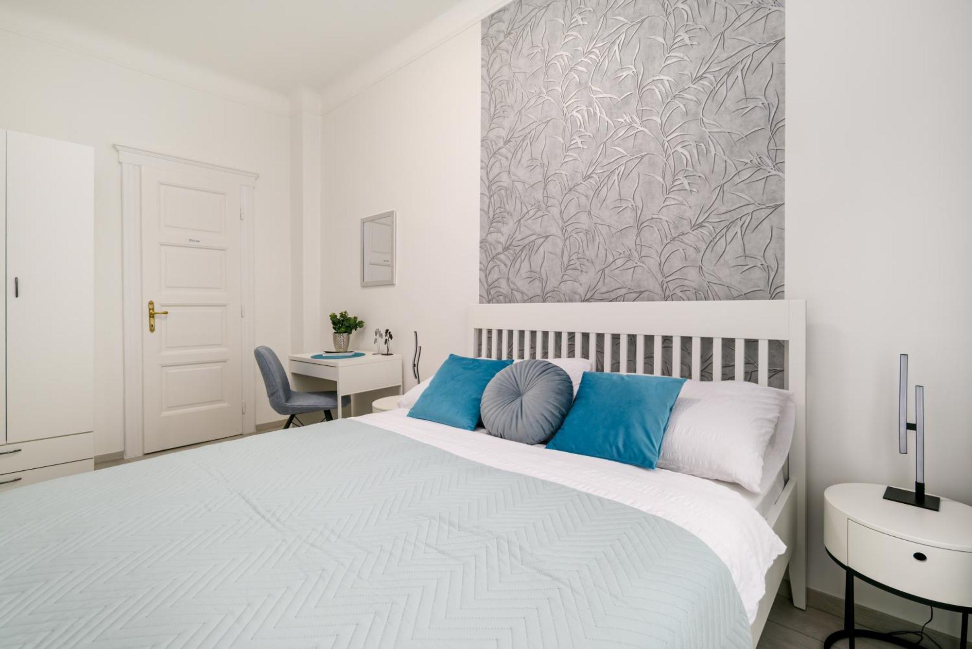 Oasis 2 Bd Apartament